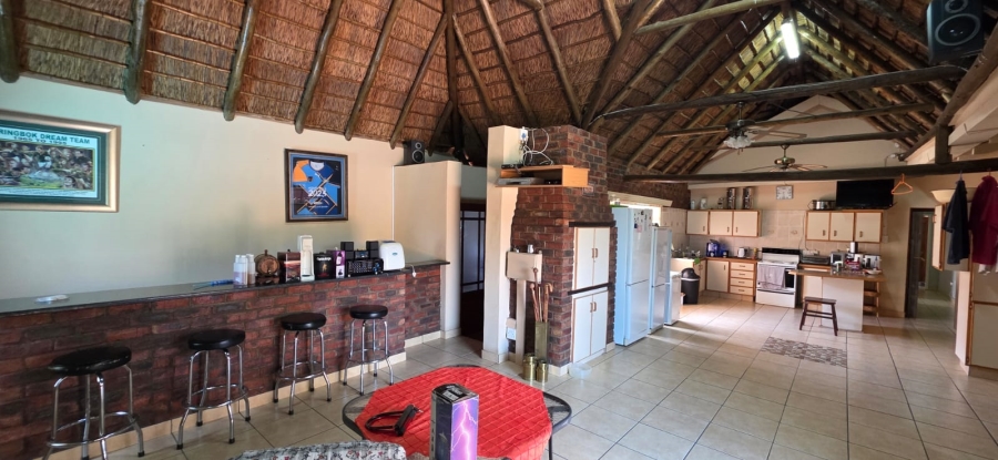 8 Bedroom Property for Sale in Meiringspark North West